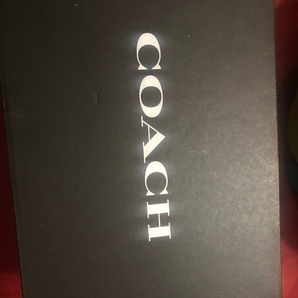 Shoes - Picture 2 of 2